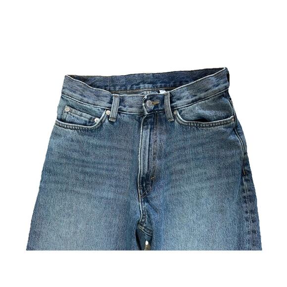 Weekday Rail Blue Denim Women’s Mid Loose Jeans Size 27/30 Actual 28x29 Straight - Picture 2 of 7